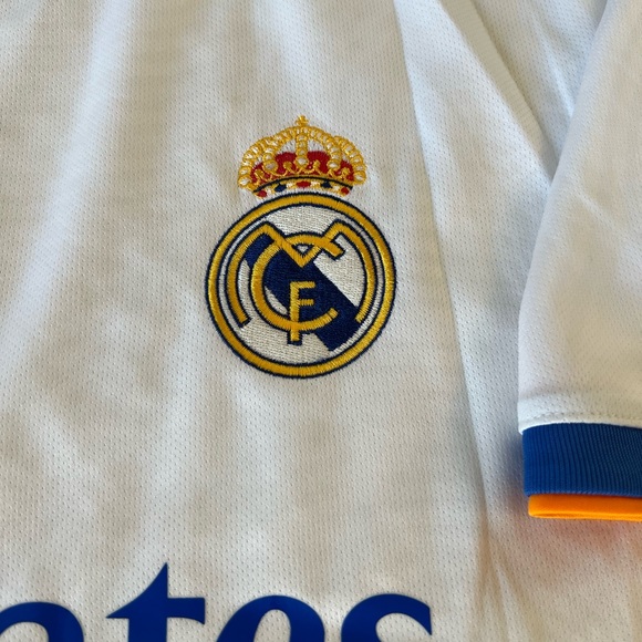 Vini Jr. Real Madrid Home 21/22 jersey - Picture 4 of 9
